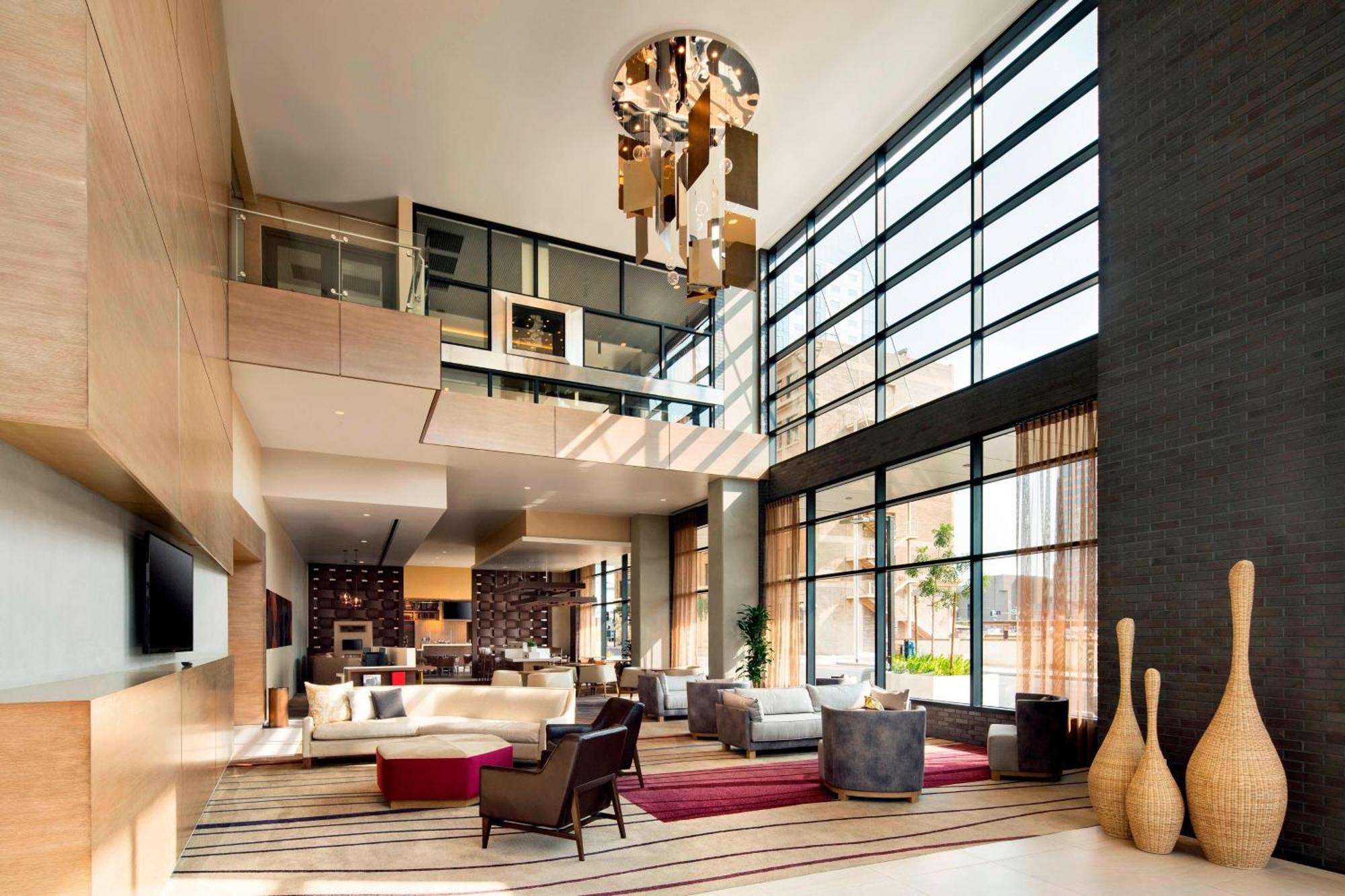 Residence Inn By Marriott Phoenix Downtown Bagian luar foto
