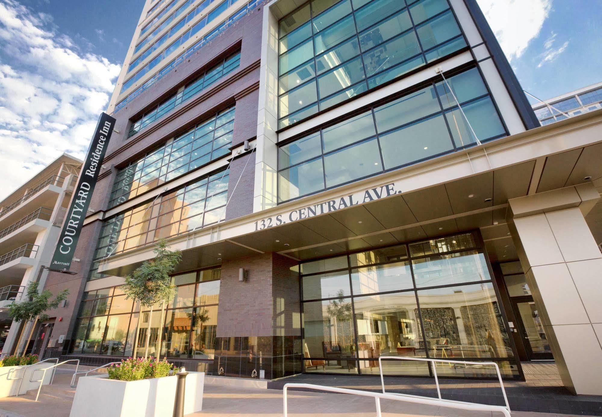 Residence Inn By Marriott Phoenix Downtown Bagian luar foto